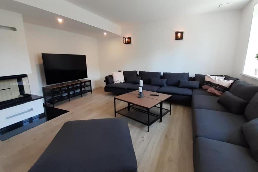 Fh Magnolia Fuer 12 Pers. Mit Terrasse + Dachterasse Vila Born Exterior foto